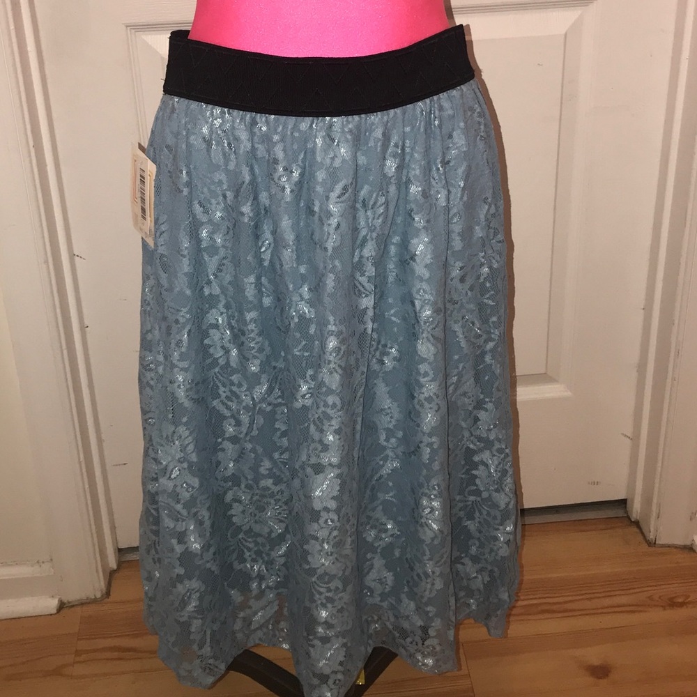 Lularoe Lola skirt.